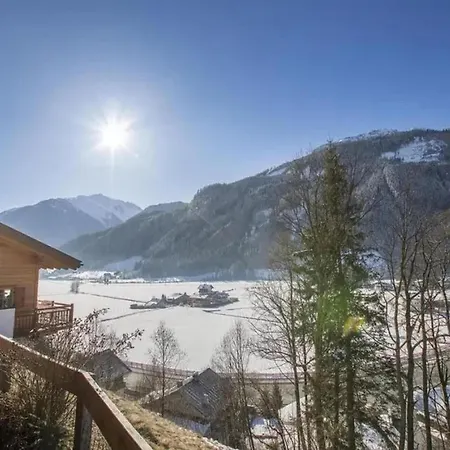 With Mountain Views In Wald * Wald im Pinzgau